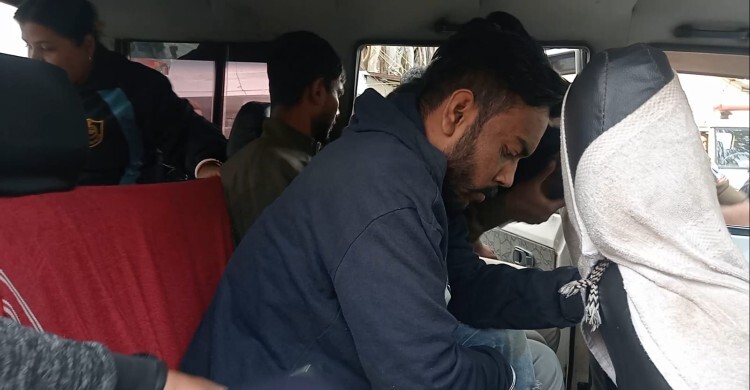 নেশা করে বউ-ছেলেকে মারধর, ভাতিজার হাতে প্রাণ গেলো চাচার