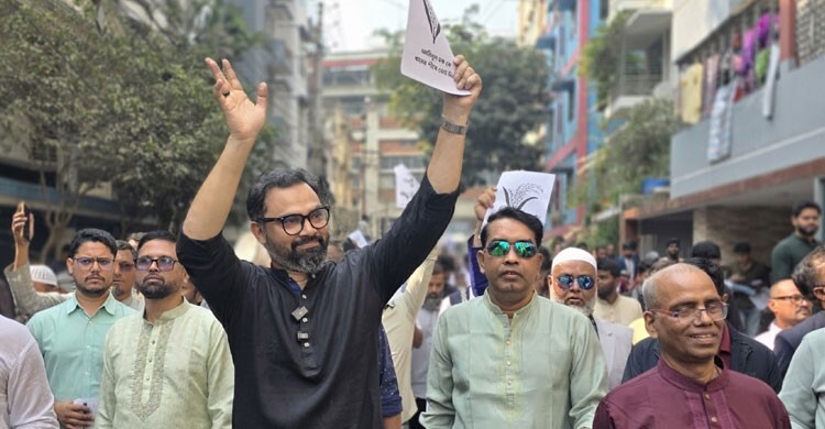 বিদেশি মদতে নির্বাচন প্রশ্নবিদ্ধ করার চেষ্টা চলছে: আমিনুল হক