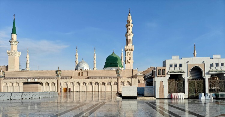 দরুদ শরিফের গুরুত্ব ও ফজিলত