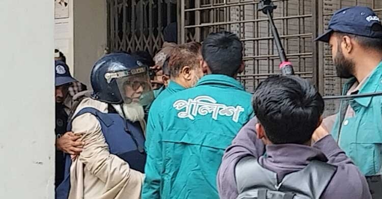 জনতা ব্যাংকের জালিয়াতির মামলায় ৪ দিনের রিমান্ডে সালমান এফ রহমান