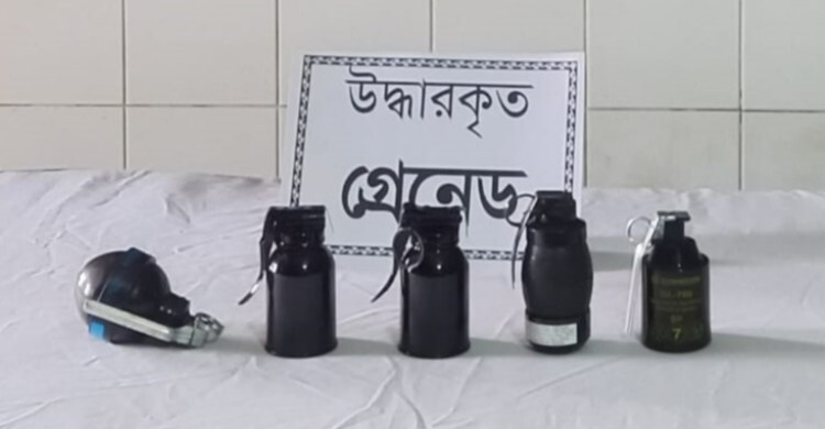 ডেমরায় থানা থেকে লুট হওয়া ৫টি গ্রেনেড উদ্ধার
