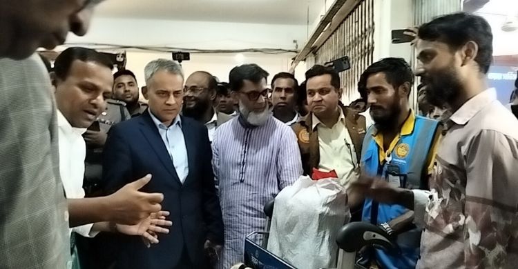 ঈদযাত্রায় বড় কোনো চ্যালেঞ্জ নেই, সেবা নিশ্চিতে নির্দেশ দেওয়া হয়েছে