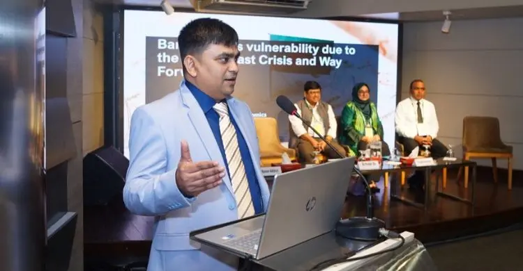 জ্বালানির আমদানিনির্ভরতা ৬০% ছাড়িয়েছে, বছরে ব্যয় ১২ বিলিয়ন ডলার