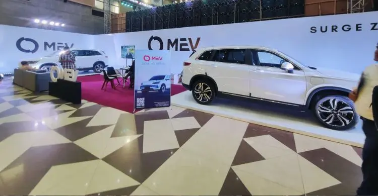 রাজধানীতে চলছে অটোমোবাইল শিল্পের প্রদর্শনী