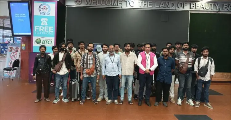 চাকরির আশায় কম্বোডিয়ায় গিয়ে দেশটির বিভিন্ন স্ক্যাম সেন্টারে আটকা পড়েছিলেন এসব বাংলাদেশি/ছবি: জাগো নিউজ