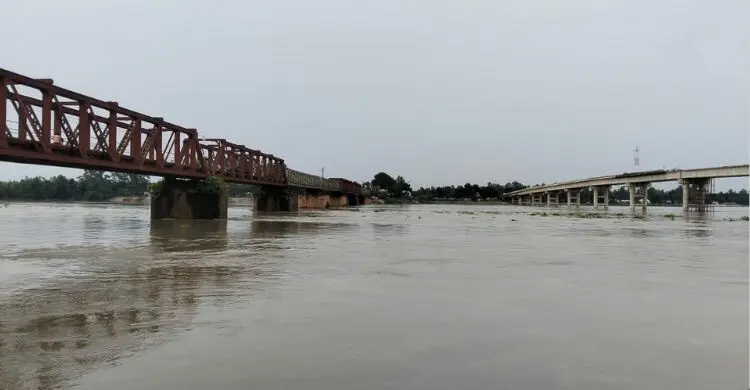 বিপৎসীমার কাছাকা‌ছি দুধকুমার নদীর পানি, নিম্নাঞ্চল প্লাবিত
