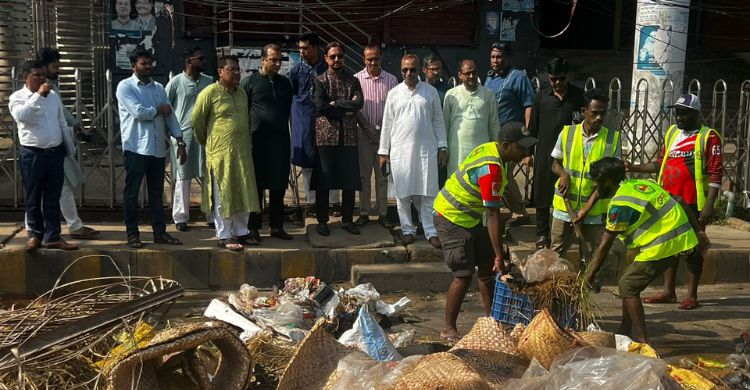 চট্টগ্রাম নগরীকে ৬ ঘণ্টার মধ্যে কোরবানির বর্জ্যমুক্ত ঘোষণা মেয়রের