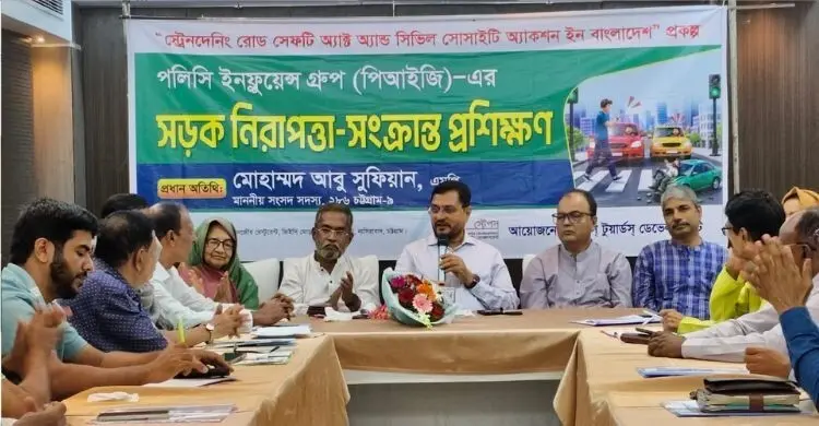 সড়কে মৃত্যুর মিছিল থামাতে যানবাহনের গতি নিয়ন্ত্রণ করতে হবে