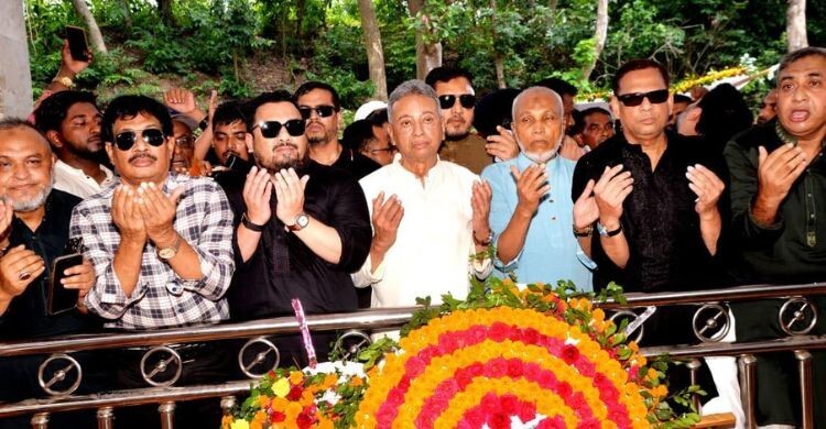 ক্রান্তিকালে জিয়াউর রহমানের নেতৃত্ব জাতিকে নতুন দিকনির্দেশনা দিয়েছিল