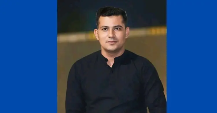 অসহায় বাবার আবেদনে সন্তানের চিকিৎসায় পাশে দাঁড়ালেন ছাত্রদল ন