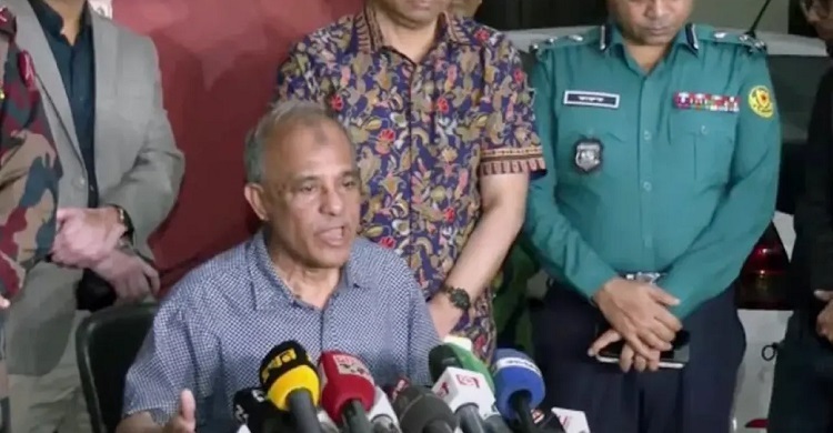 পদত্যাগের আলটিমেটাম নিয়ে যা বললেন স্বরাষ্ট্র উপদেষ্টা