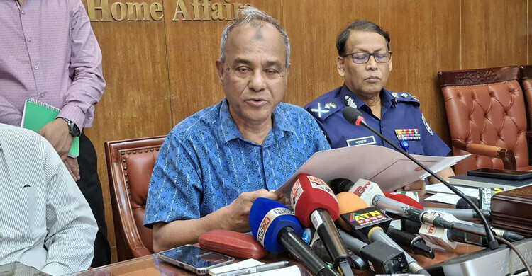 Govt mulls reducing life terms, releasing elderly inmates
