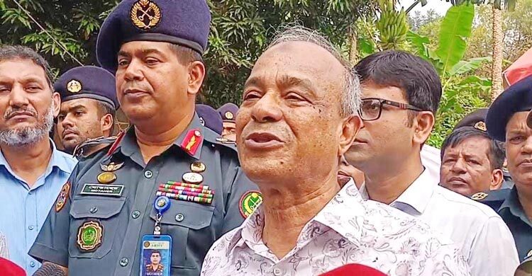 Expose any mistakes or corruption within govt: Jahangir