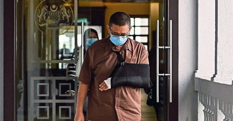 মালয়েশিয়ায় ভিসা জালিয়াতি: কর্মকর্তার ৮ বছরের কারাদণ্ড