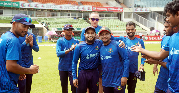 বাংলাদেশ দলে একজনের অভিষেক, পরিবর্তন চারটি