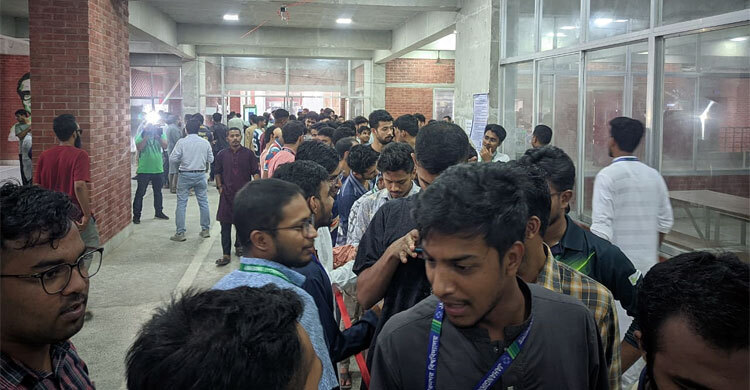 তাজউদ্দিন হলে ভোটগ্রহণ বন্ধ