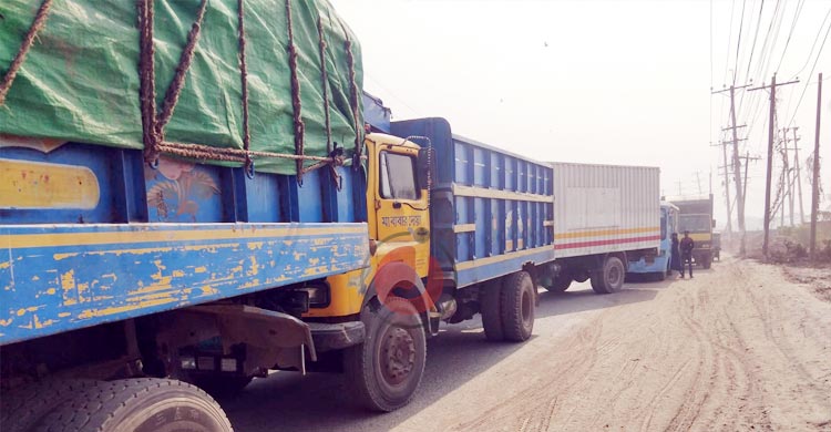 ঢাকা-সিলেট মহাসড়কে ৬ কিলোমিটার যানজট