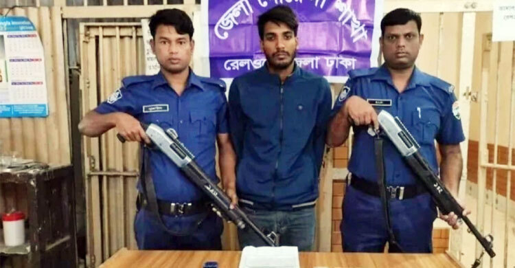 জামালপুরে রেলওয়ের ৩৭ টিকিটসহ যুবক আটক