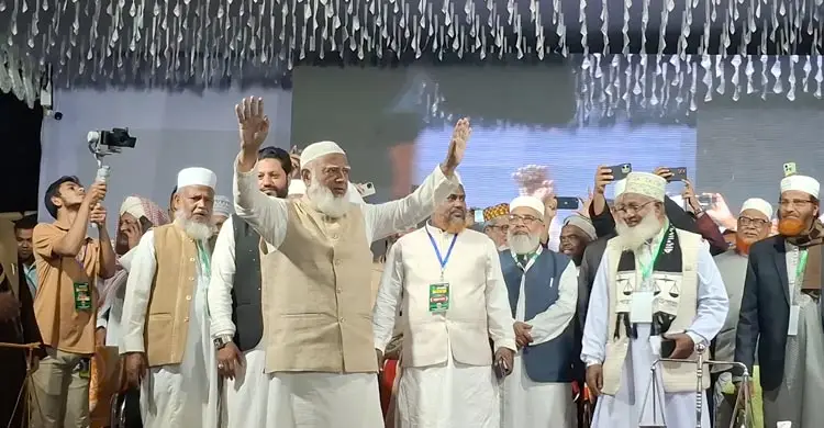 আমার ভোটে হাত বাড়ালে খবর আছে: জামায়াত আমির