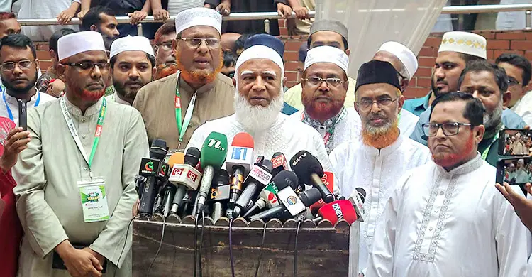 সরকারি দল বহু জায়গায় উল্টাপাল্টা করছে: জামায়াত আমির