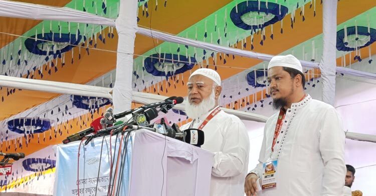 সরকার একদলীয় শাসন ব্যবস্থা কায়েম করার চেষ্টা করছে
