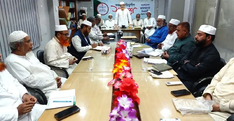 রাষ্ট্রের সব ক্ষেত্রে দলীয়করণ দেশ-জাতির জন্য কল্যাণকর নয়: শাহজাহান