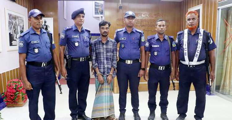 স্ত্রী হত্যা: আদালতকে মৃত জানানোর ৬ বছর পর যুবক গ্রেফতার