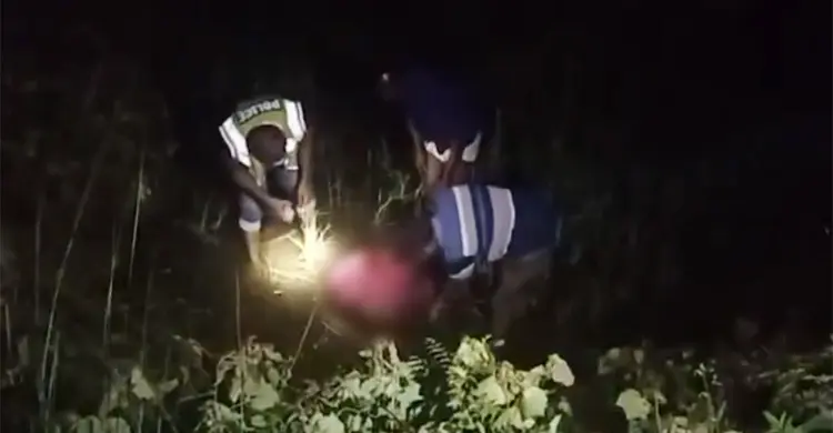 জামালপুরে লাগেজে মিলল অজ্ঞাত ব্যক্তির অর্ধগলিত মরদেহ