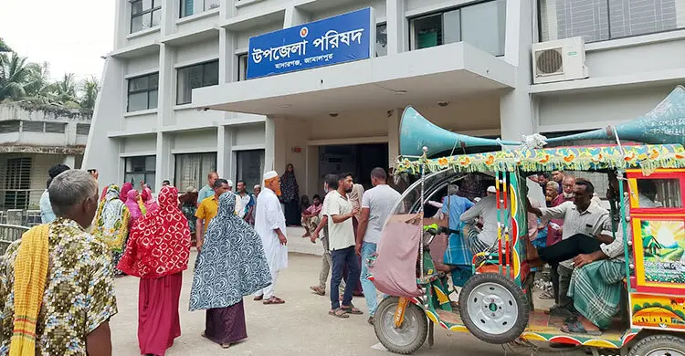 জামালপুরে গ্রাহকের দেড় হাজার কোটি টাকা লোপাট