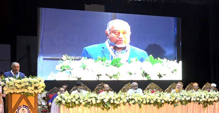 ‘ডাক্তার পদবি ব্যবহার করতে মেডিকেলে ৫ বছর পড়ুন’