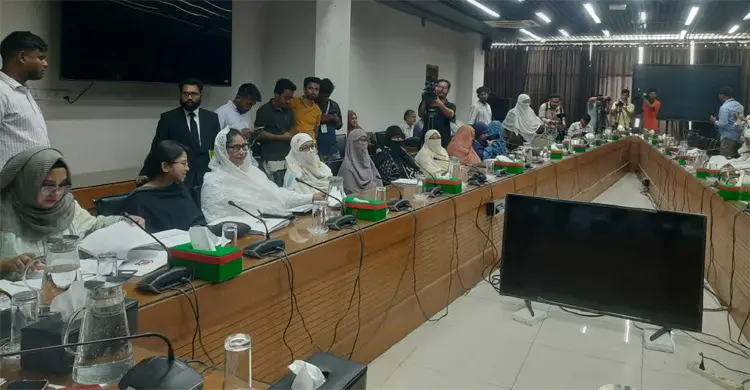 মনোনয়ন ফরম জমা দিতে ইসিতে জামায়াত জোটের ১৩ নারী প্রার্থী