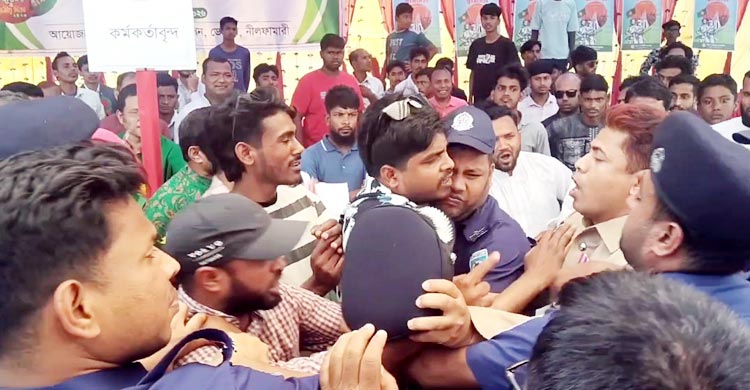 প্রধান অতিথি হিসেবে নাম ঘোষণা না করায় জামায়াত এমপির অনুষ্ঠান বর্জন