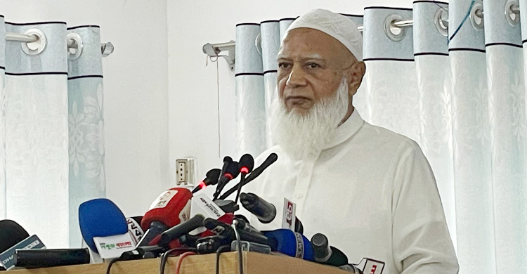 আমরা ধর্মের ভিত্তিতে জাতিকে বিভাজিত করার পক্ষে নই: জামায়াত আমির