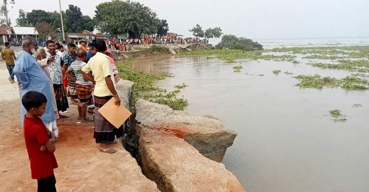 ধুনটে যমুনায় তীব্র ভাঙন, বিলীন হচ্ছে ব্যবসা প্রতিষ্ঠান-আবাদি জমি