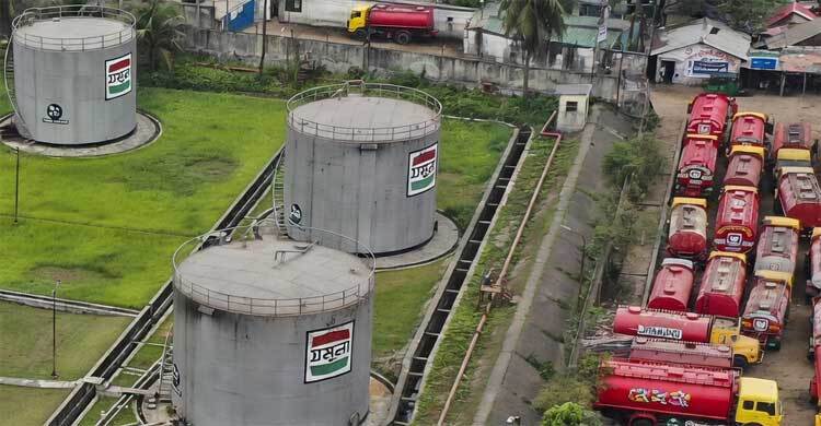 Fuel stock at 1,92,919 tonnes on Tuesday amid panic-buying concerns