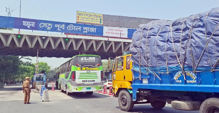 ঈদ যাত্রায় ছয়দিনে যমুনা সেতু দিয়ে দুই লাখ ১৬ হাজার ১৩৬ টি যানবাহন পারাপার হয়েছে