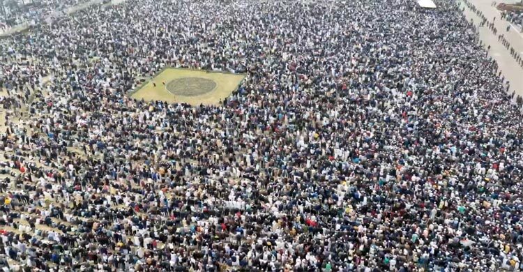 লাখ লাখ মানুষের অংশগ্রহণে খালেদা জিয়ার জানাজা সম্পন্ন