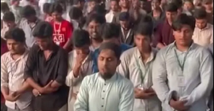 চট্টগ্রামে শিক্ষামন্ত্রীর ‌‘গায়েবানা জানাজা’