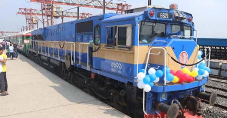 পরীক্ষামূলক চালানো কোচ যুক্ত হচ্ছে বেনাপোল এক্সপ্রেসে