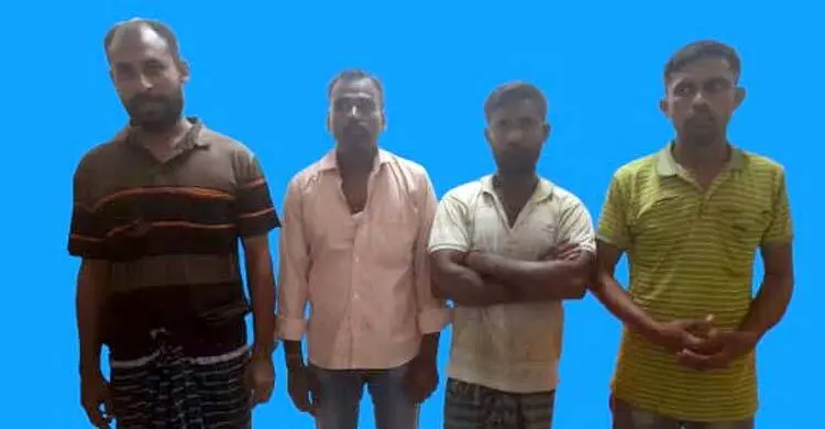 আদালতের বারান্দায় মারামারি, চারজনের ৭ দিনের কারাদণ্ড