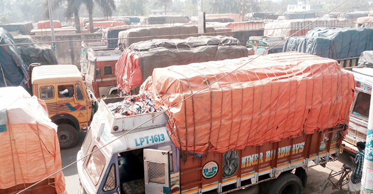 বেনাপোলে এক বছরে খাদ্যপণ্যে বাণিজ্য ঘাটতি ৭৩২০০ মেট্রিক টন