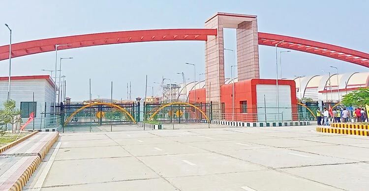 মঙ্গলবার বেনাপোলে বন্ধ থাকবে আমদানি-রপ্তানি