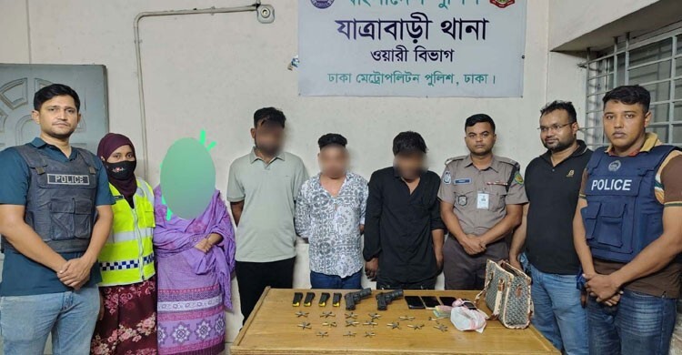 যাত্রাবাড়ী থানা পুলিশের বিশেষ অভিযান, গ্রেফতার ১৯