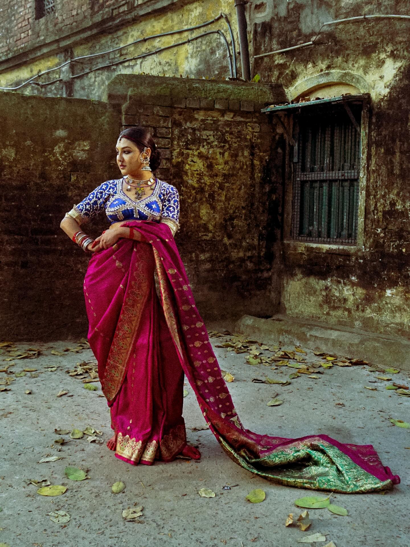 ঐতিহ্যের ভাঁজে আধুনিক জয়া