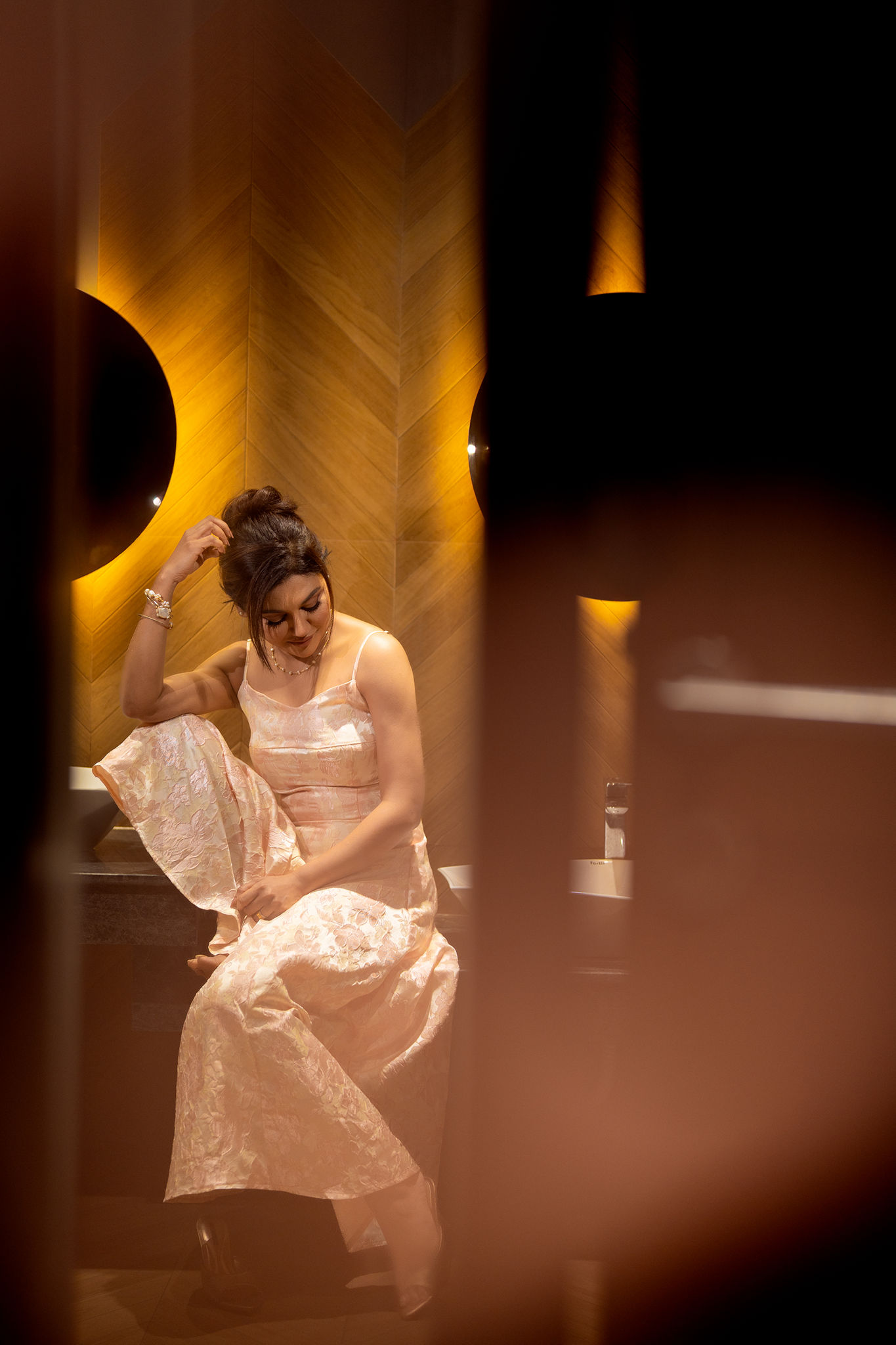 স্লিপড্রেসে নিঃশব্দ আবেদন, ভাইরাল জয়ার নতুন লুক