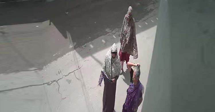 ‘শয়তানের নিঃশ্বাসে’ ৫ লাখ টাকার স্বর্ণালংকার খোয়ালেন বৃদ্ধা