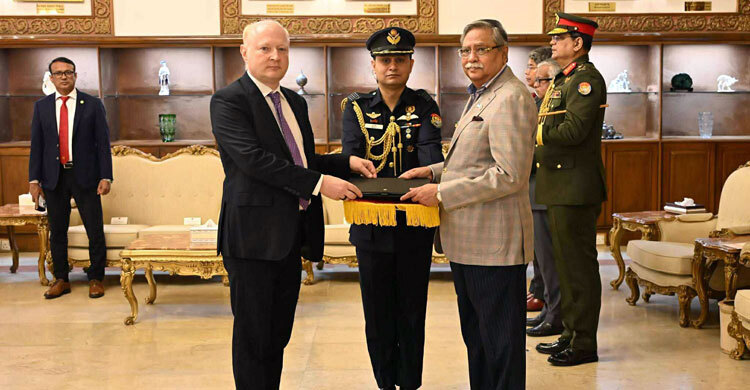 বাংলাদেশে জার্মানির নতুন রাষ্ট্রদূতের দায়িত্ব গ্রহণ