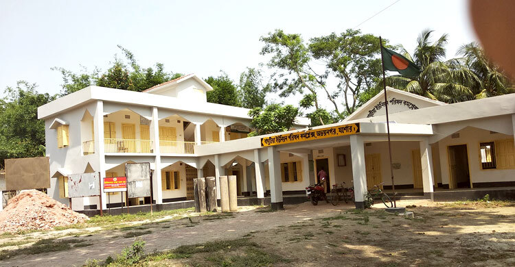 ভিজিডির চাল আত্মসাৎ করায় চেয়ারম্যানের ১৩ বছরের কারাদণ্ড