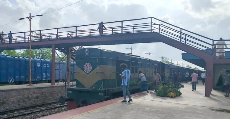 যশোর-বেনাপোল রেললাইন ডাবলকরণ: প্রকল্পের সম্ভাব্যতা যাচাই শেষ পর্যায়ে