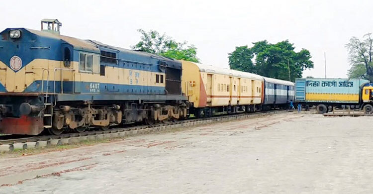 কমেছে বেনাপোলে রেলপথে আমদানি